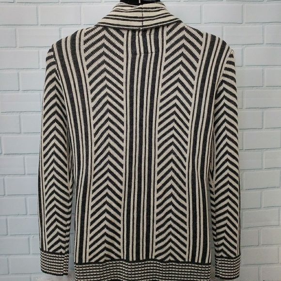 Forever 21 Gray & Cream Striped Cardigan - Picture 4 of 6